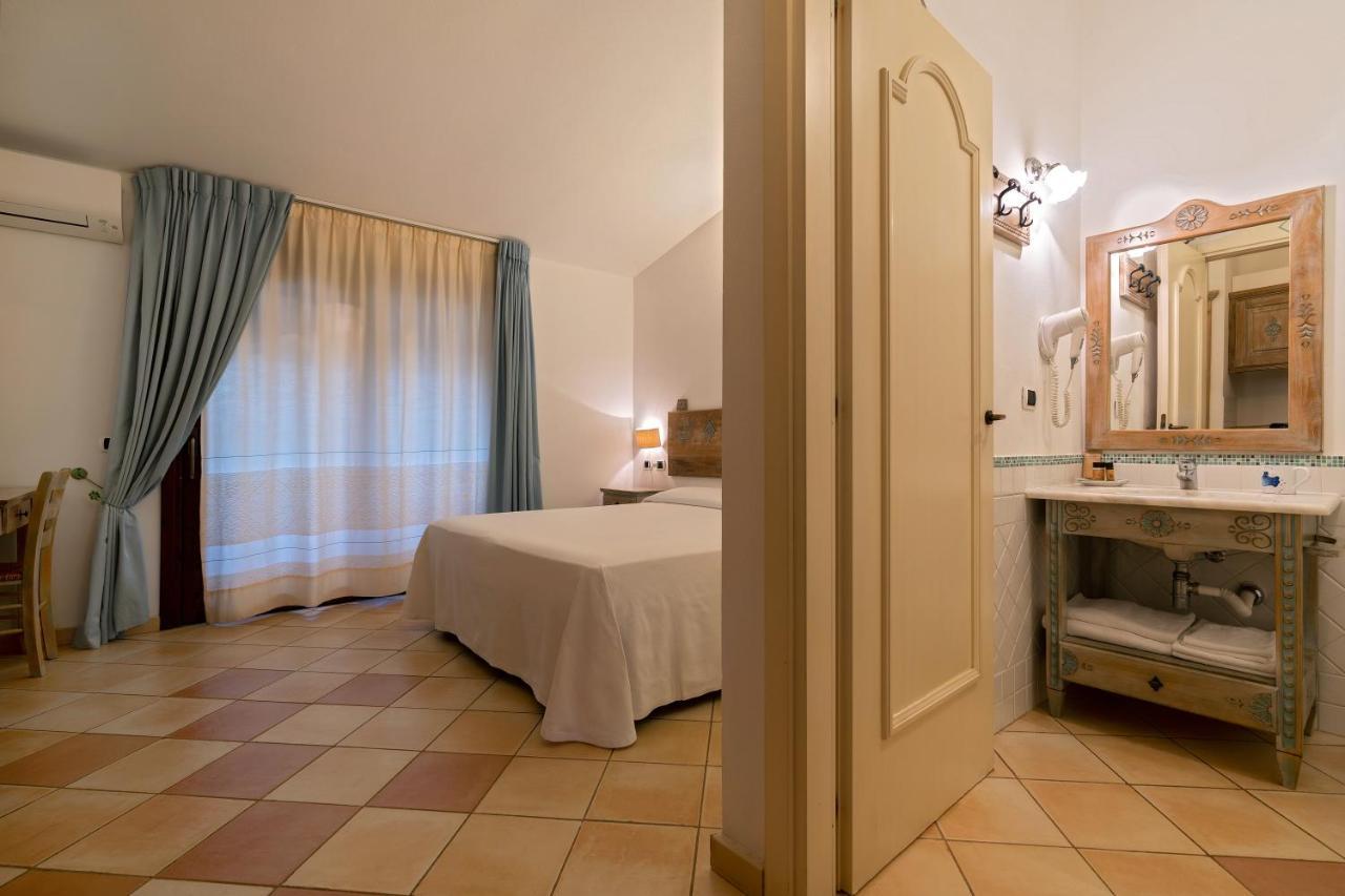 Porto Giunco Residence Villasimius Buitenkant foto