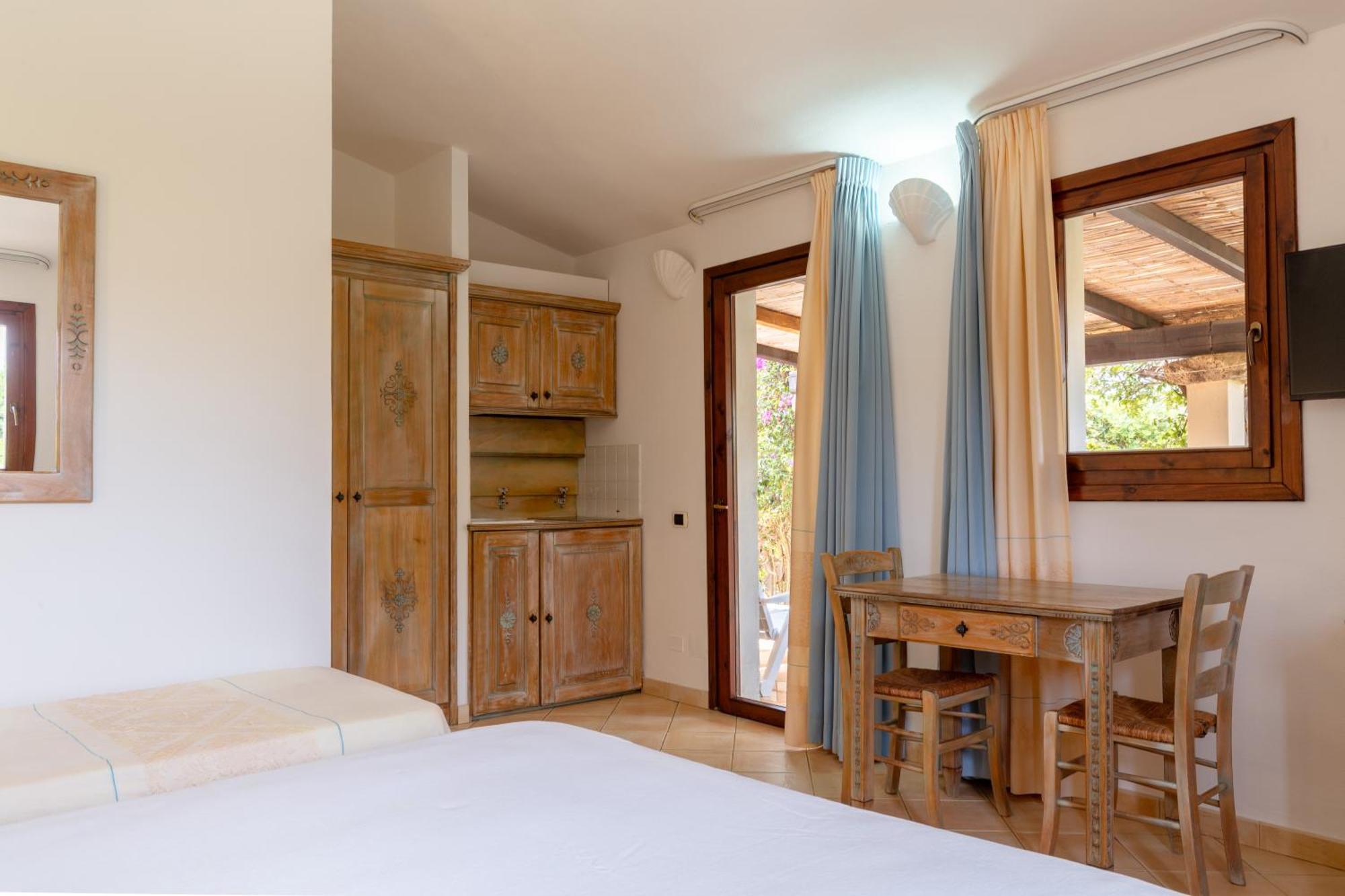 Porto Giunco Residence Villasimius Buitenkant foto